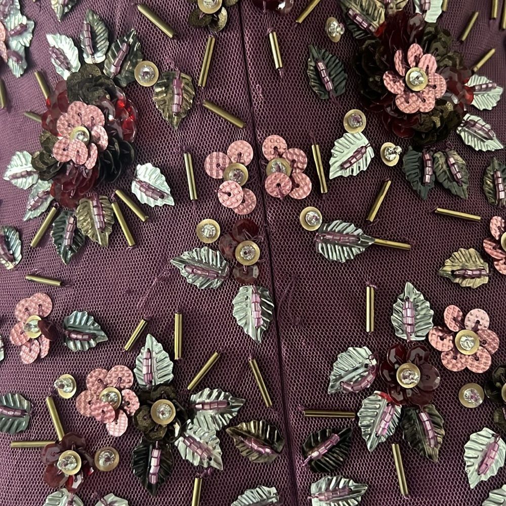 Mac Duggal Floral Beaded Column Gown in Raspberry, NWT, Size 2 - Picture 11 of 15